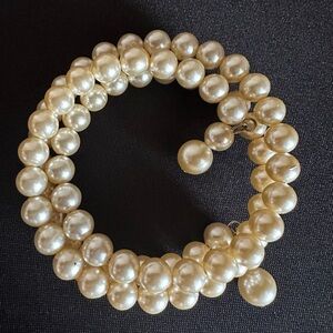 Vintage faux pearl wrap bracelet